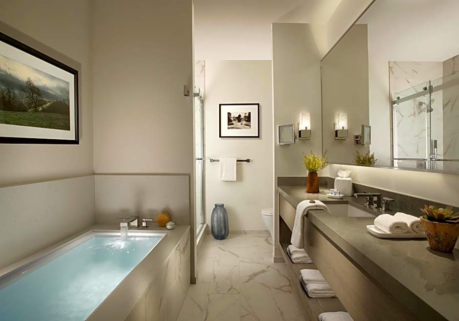 Stilwell Hotel