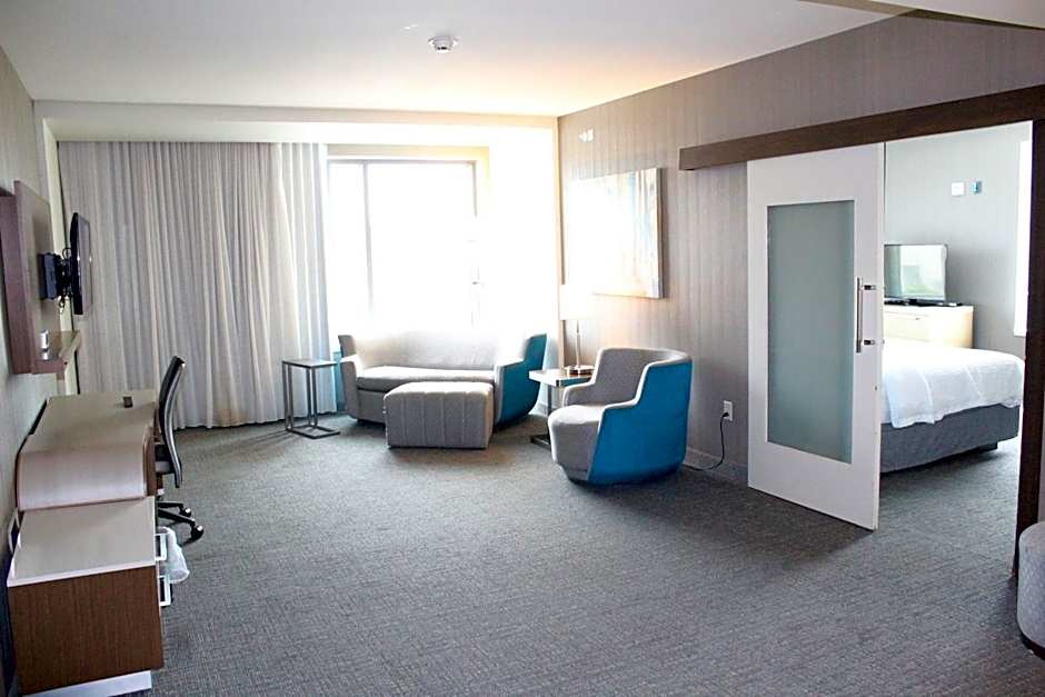 Courtyard by Marriott Muncie at Horizon Convention Center