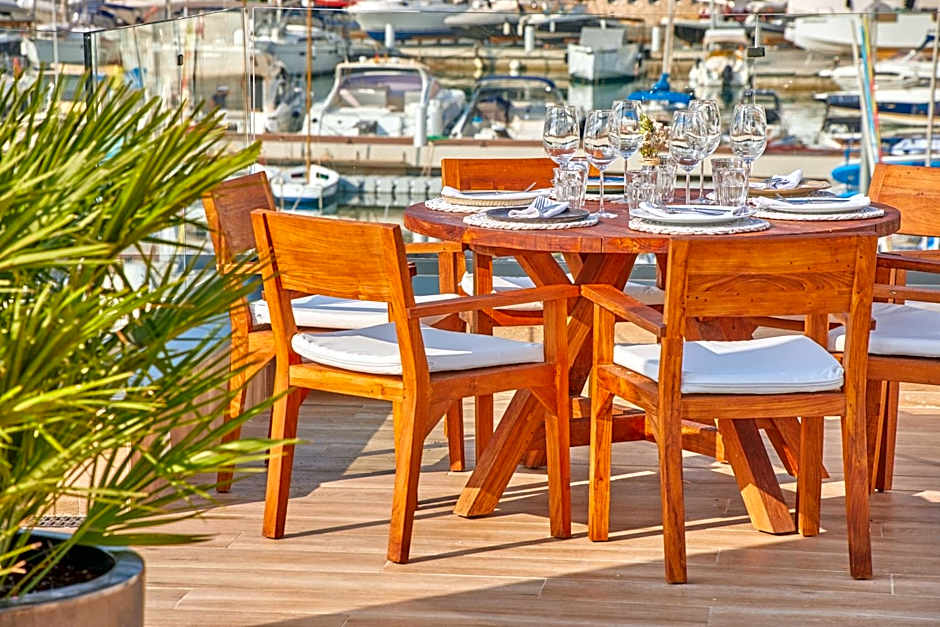 Calanova Sports Residence