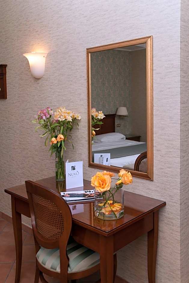Hotel Nuvo