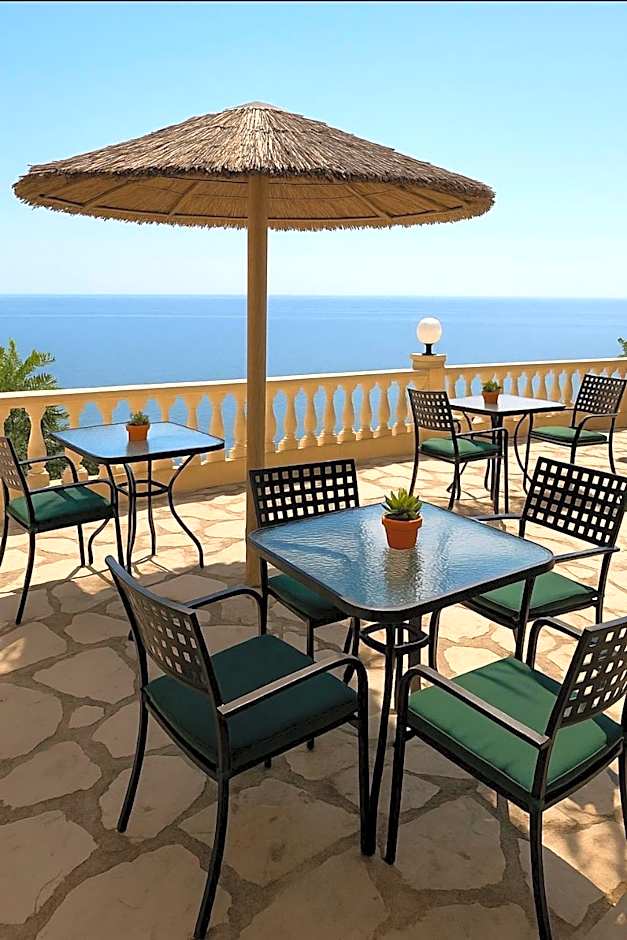 Aegli Hotel