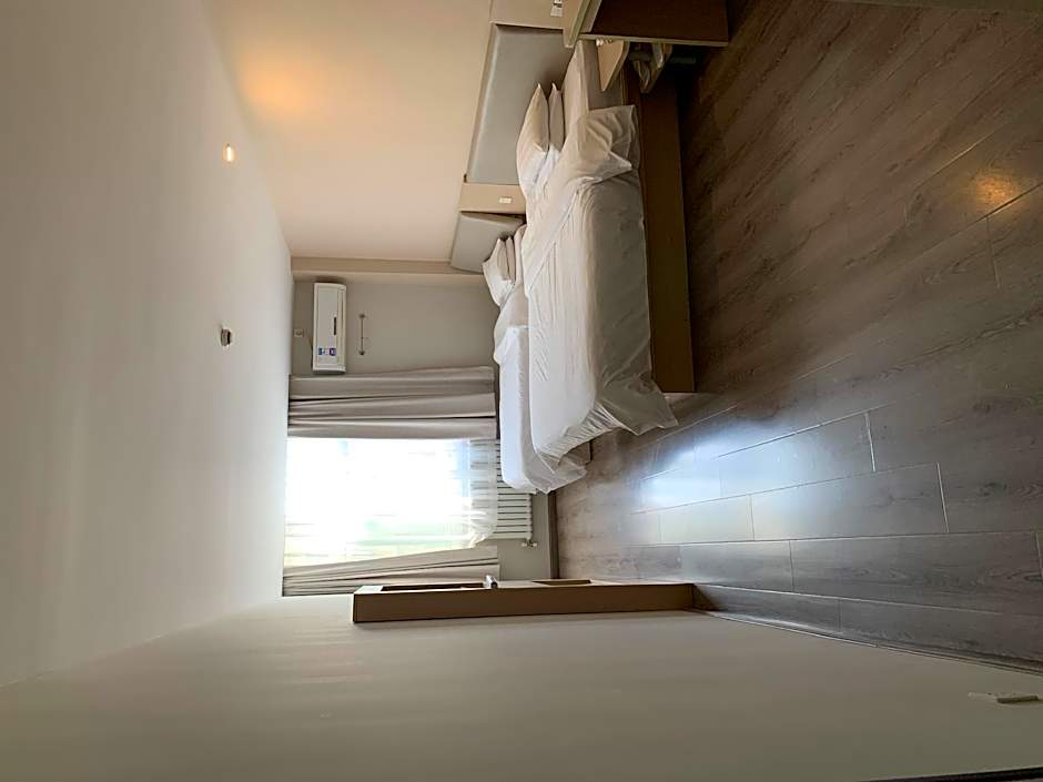 Hanting Hotel Qingdao Hai'er Industrial Park Metro Building Station