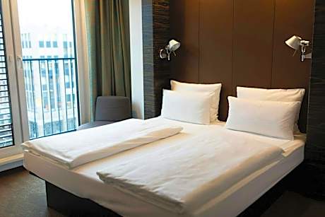 Motel One Düsseldorf-Hauptbahnhof