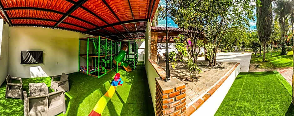 Suites Paraiso Tequis