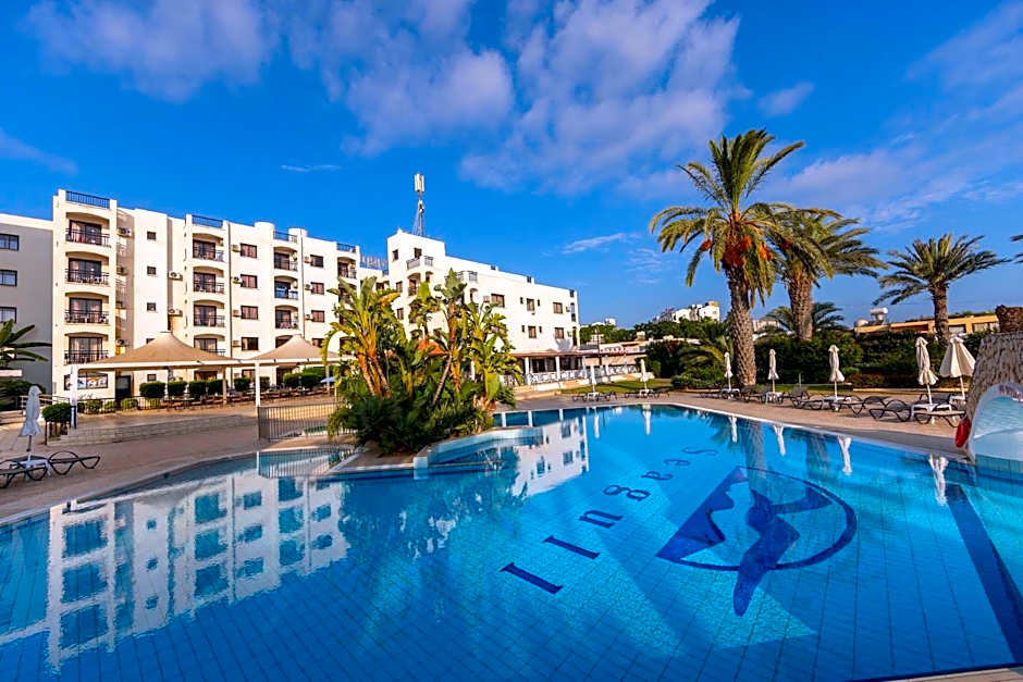 Seagull Hotel Apartments