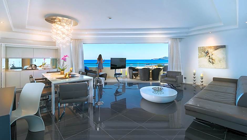 Photo 1 of 6 of Presidential Suite, Sea View