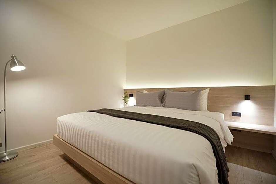 E11 Hotel - BTS Punnawithi