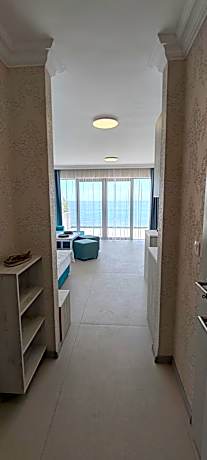Studio with Sea View