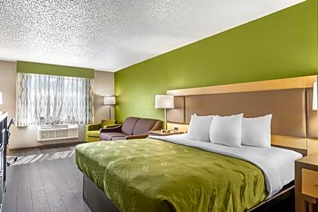 King Suite - Non Smoking