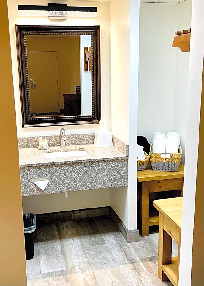 Taos Valley Lodge