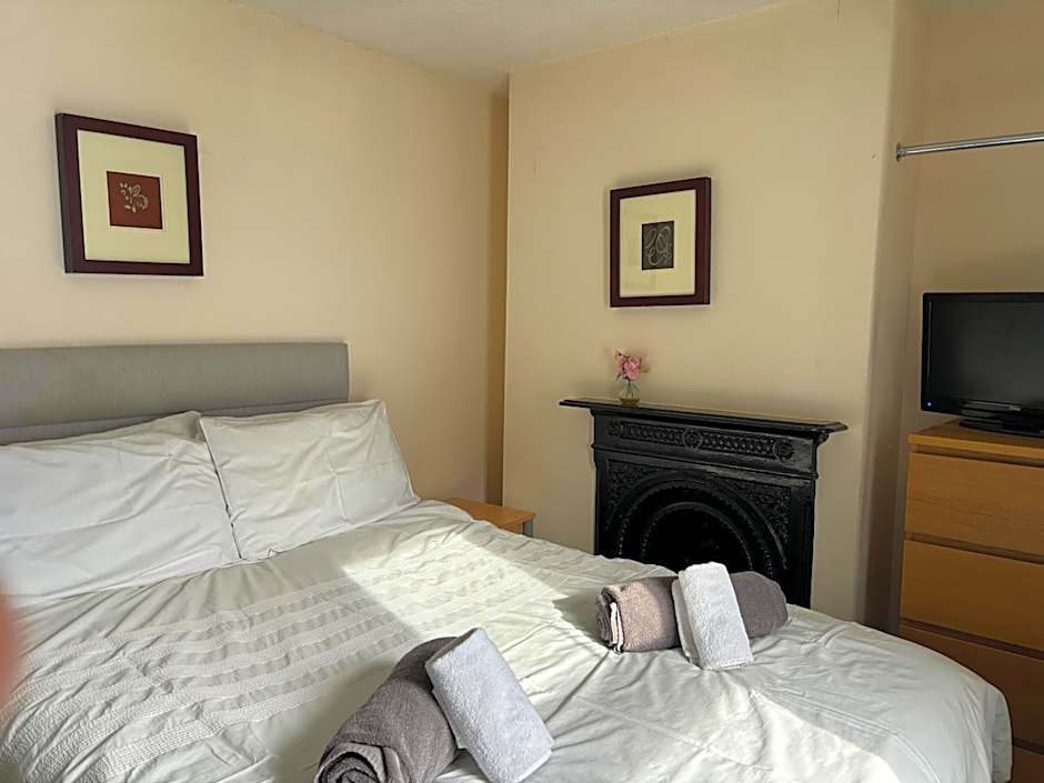 Admiral Blake Guesthouse