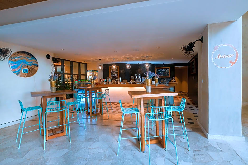 Estudio Playa Mujeres All Inclusive