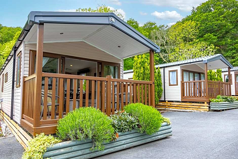 Aberdunant Hall Holiday Park