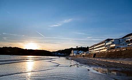 L'Horizon Beach Hotel & Spa