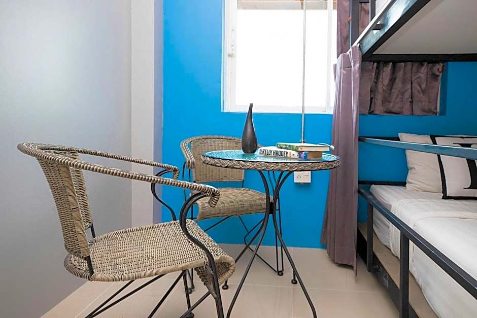 Bell Lifestyle Hostel Phuket