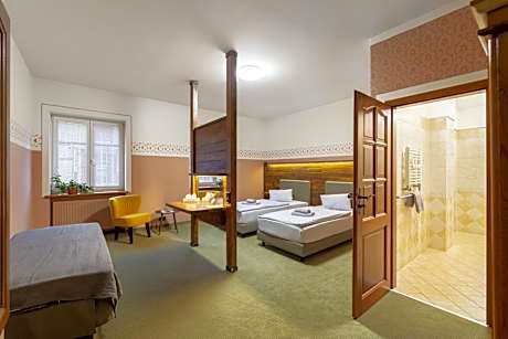 Twin Room with Extra Bed