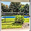 Ash Grove Boutique Motel