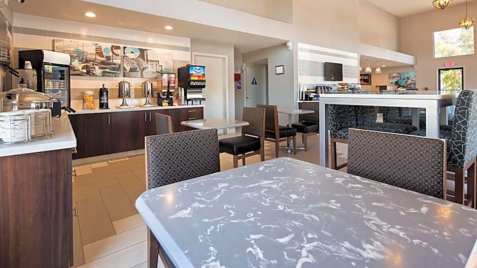 Best Western Apricot Inn
