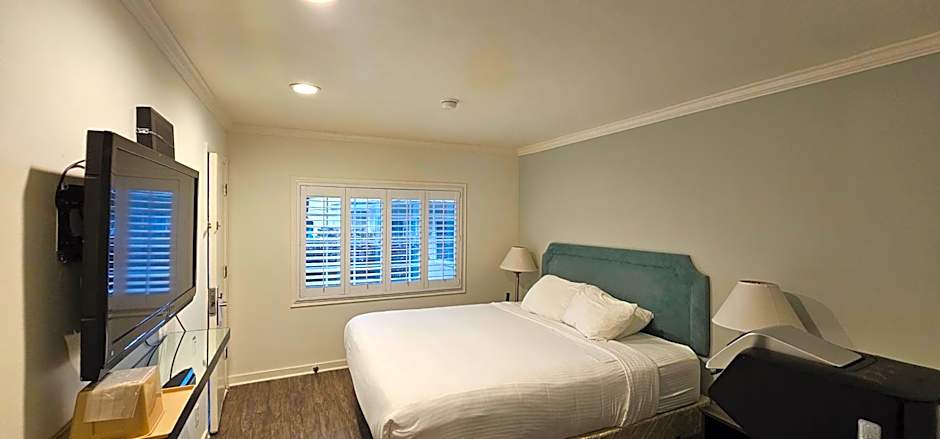 Bay Front Inn - Downtown Santa Cruz