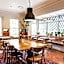 Bridgeview Hotel Willoughby