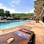 Howard Johnson by Wyndham Downtown Gatlinburg