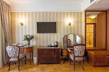 Duplex Family Room