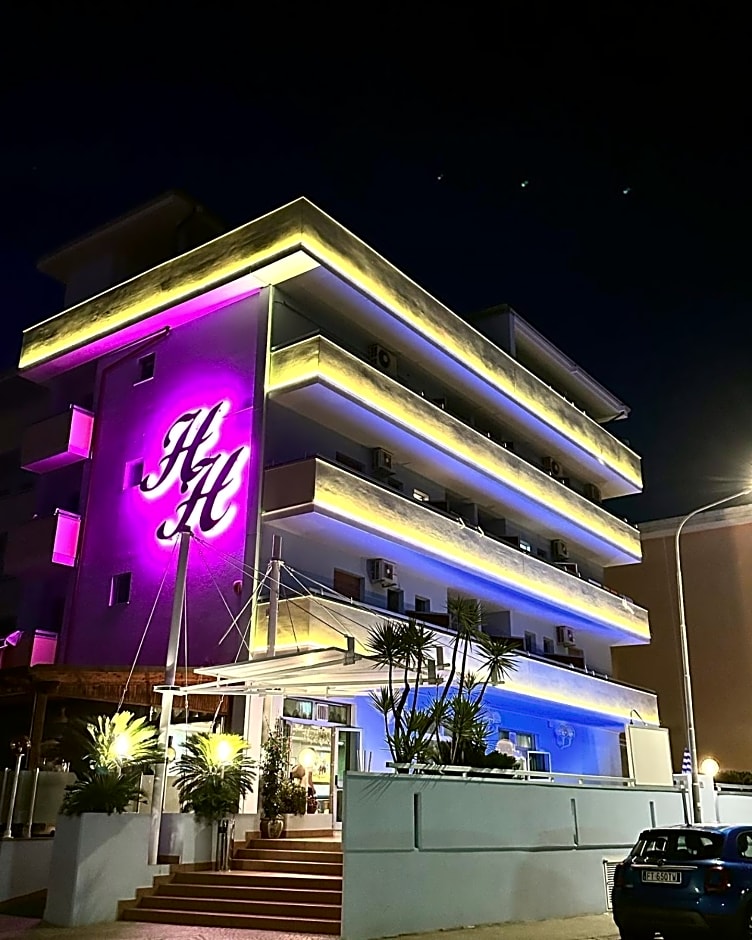 Hotel Holiday
