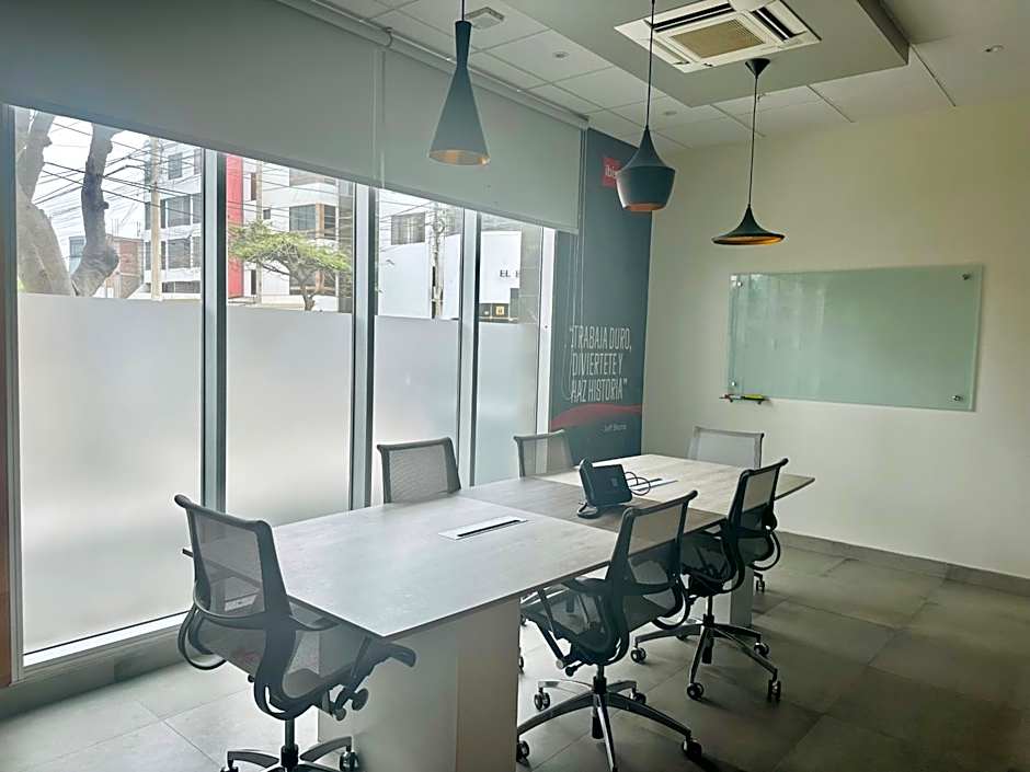 Ibis Trujillo