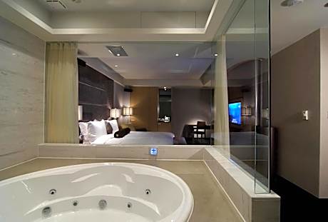 Day-use Power King Room (2 Hours)