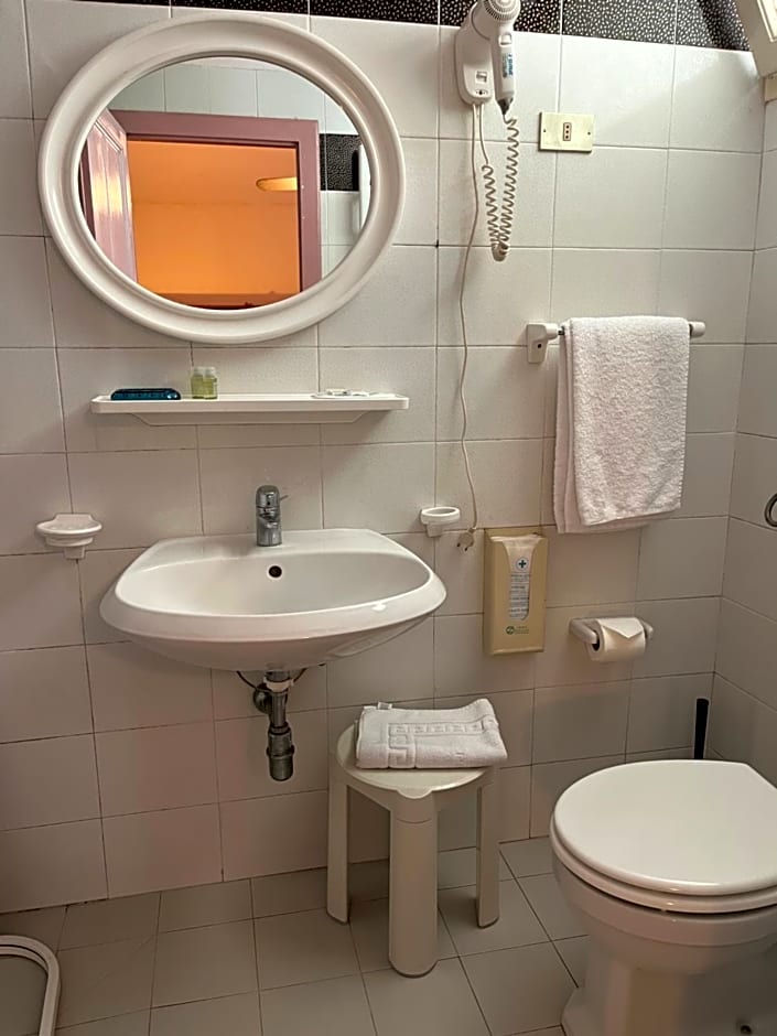 HOTEL ZUCCONI