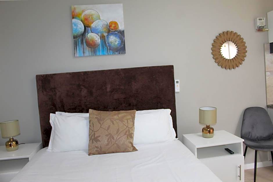 103onWallace Self Catering Guest House