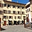 La Casa Del Garbo - Luxury Rooms & Suite
