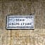 Houspitality Caesar Bed & Breakfast