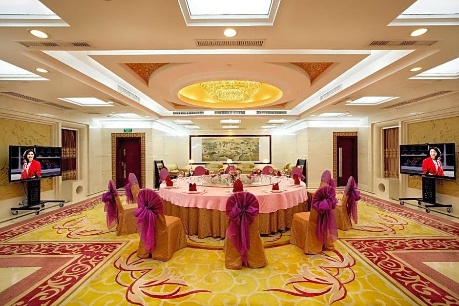 Yanling Hotel