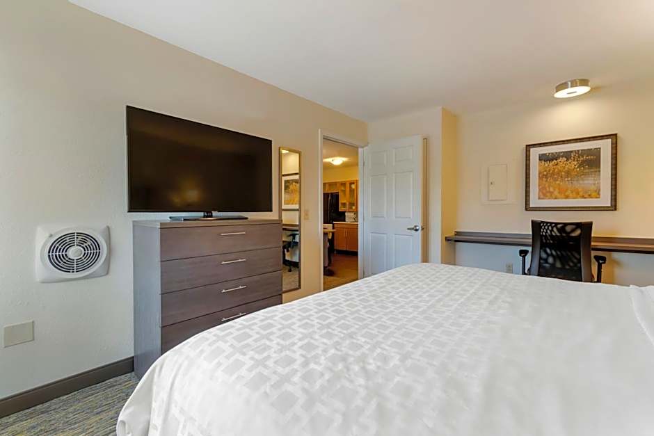 Candlewood Suites Reading By IHG