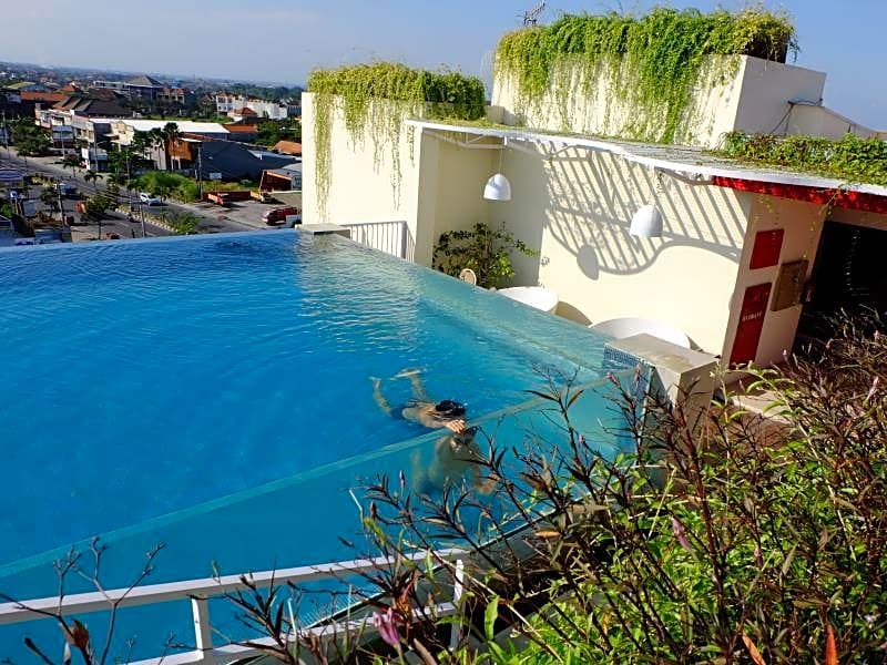 Atanaya Kuta Bali