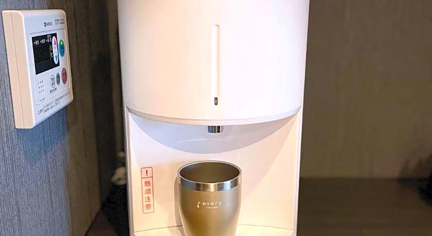 GRAND BASE Mojiko Ekimae