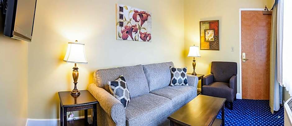 Asbury Inn & Suites