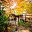 Yufuin Onsen Toshoan