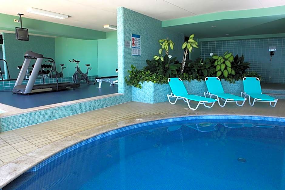 Madeira Regency Cliff- Adults Only