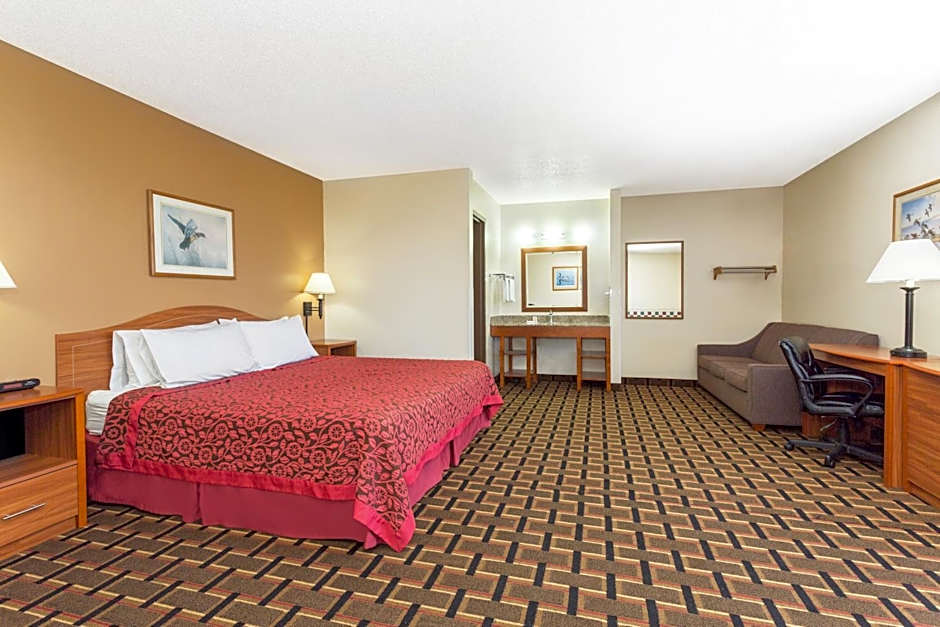 Days Inn by Wyndham Paxton