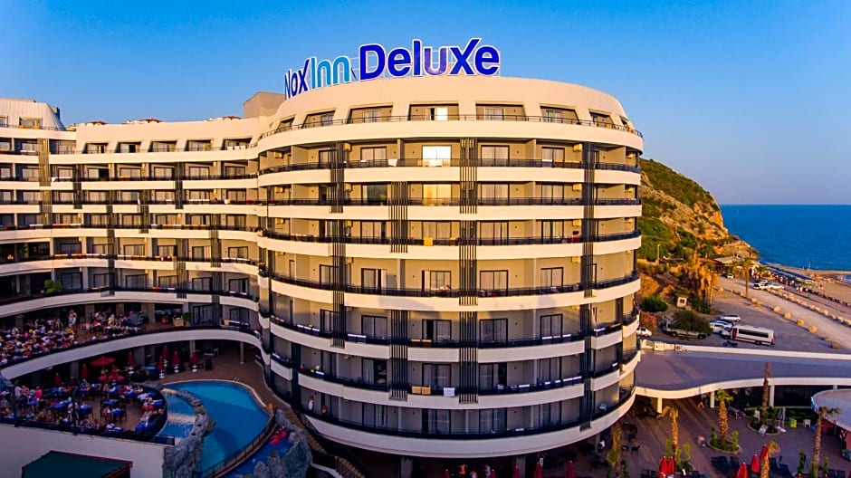 Noxinn Deluxe Hotel