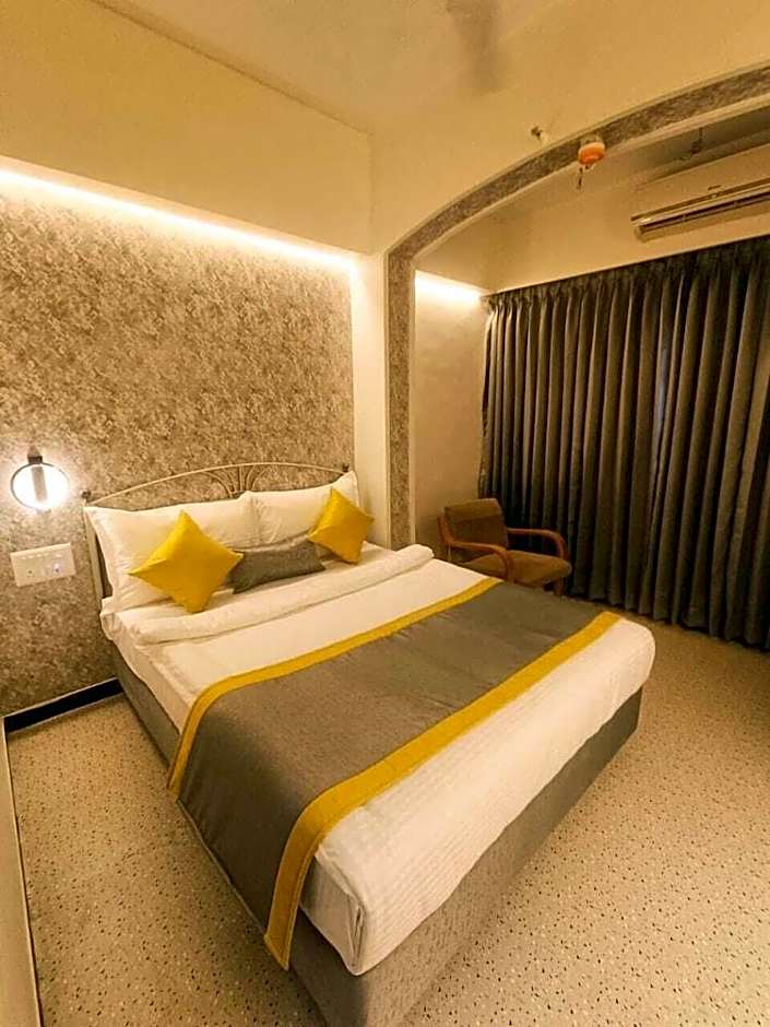 Hotel Gurukripa Daman