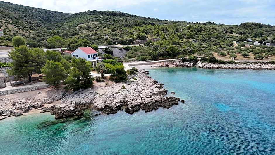 Captain's House Primošten - feel the sea