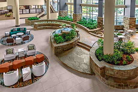 Embassy Suites By Hilton San Antonio Riverwalk-Downtown