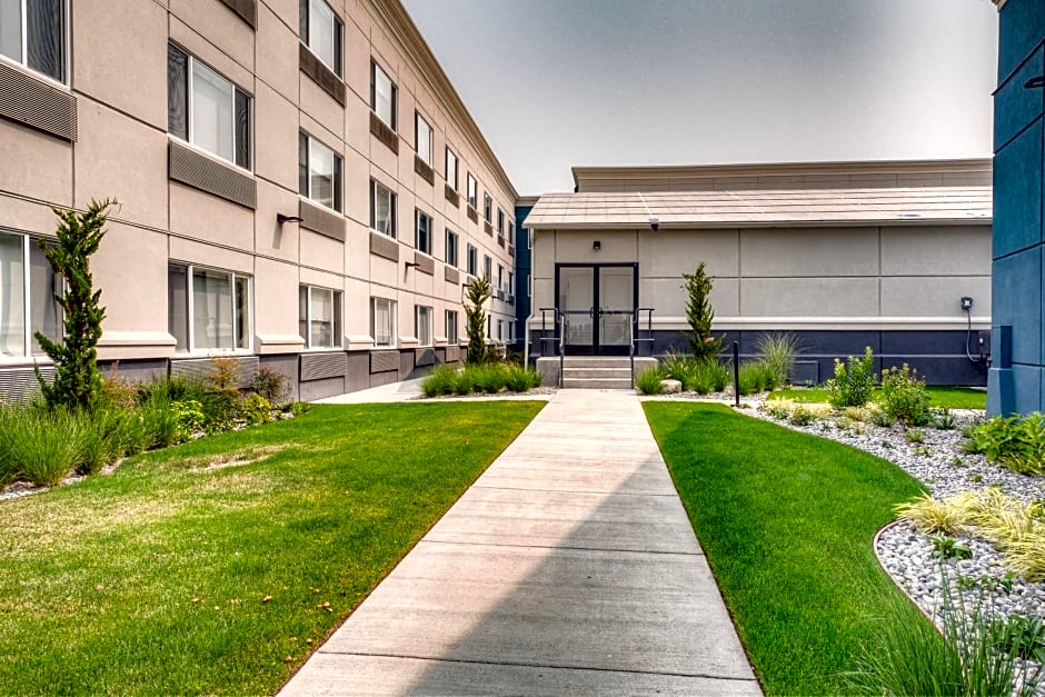Holiday Inn Tacoma Mall by IHG