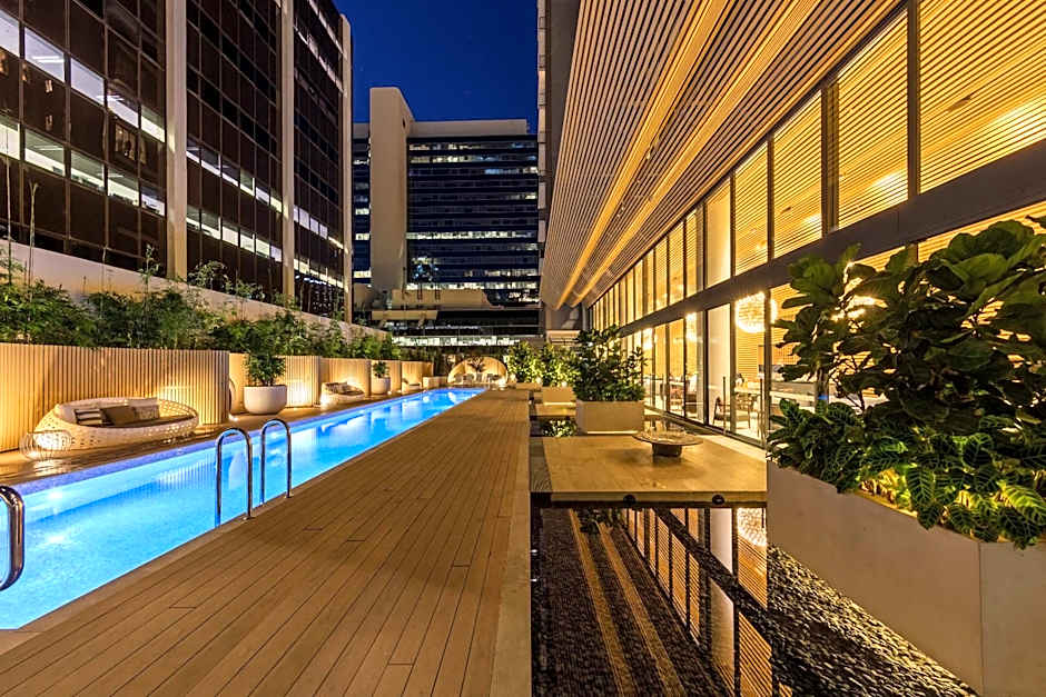 SKYE Hotel Suites Parramatta