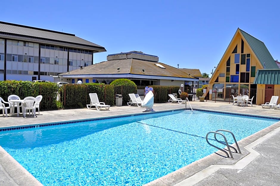 Economy Inn Fresno