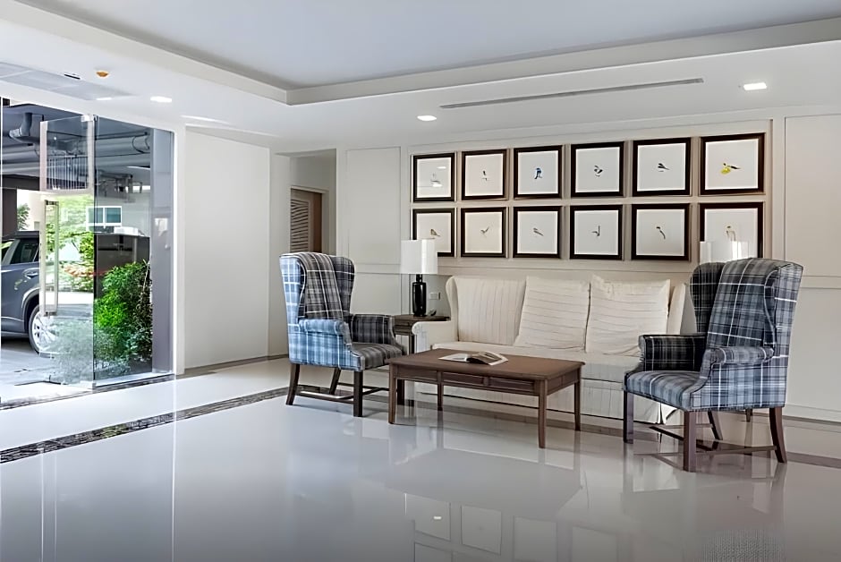 DLUX Condominium Chalong Phuket