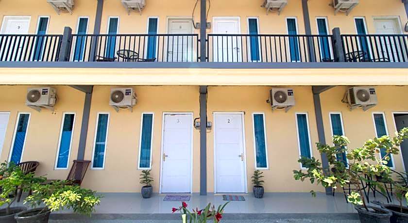 RedDoorz Syariah @ Winong Nganjuk